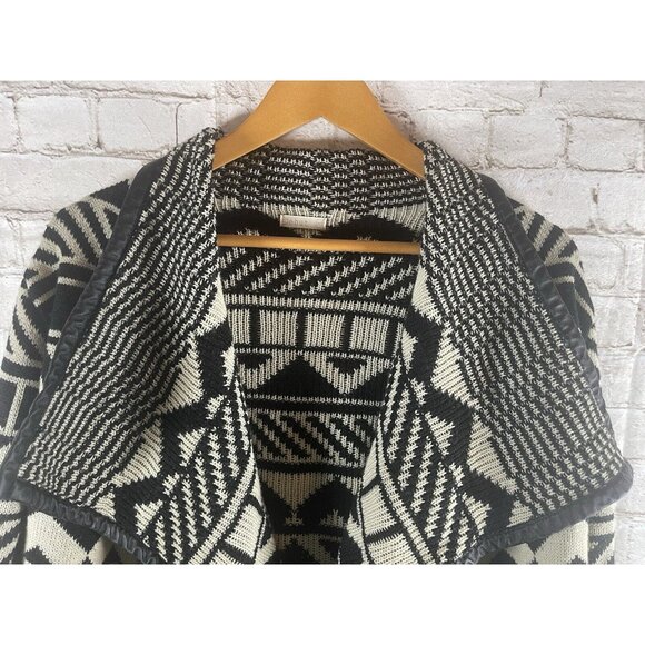 Debut Women's Cardigan Sweater S/M Navajo Aztec Southwest Tribal Open Boho - Picture 2 of 8